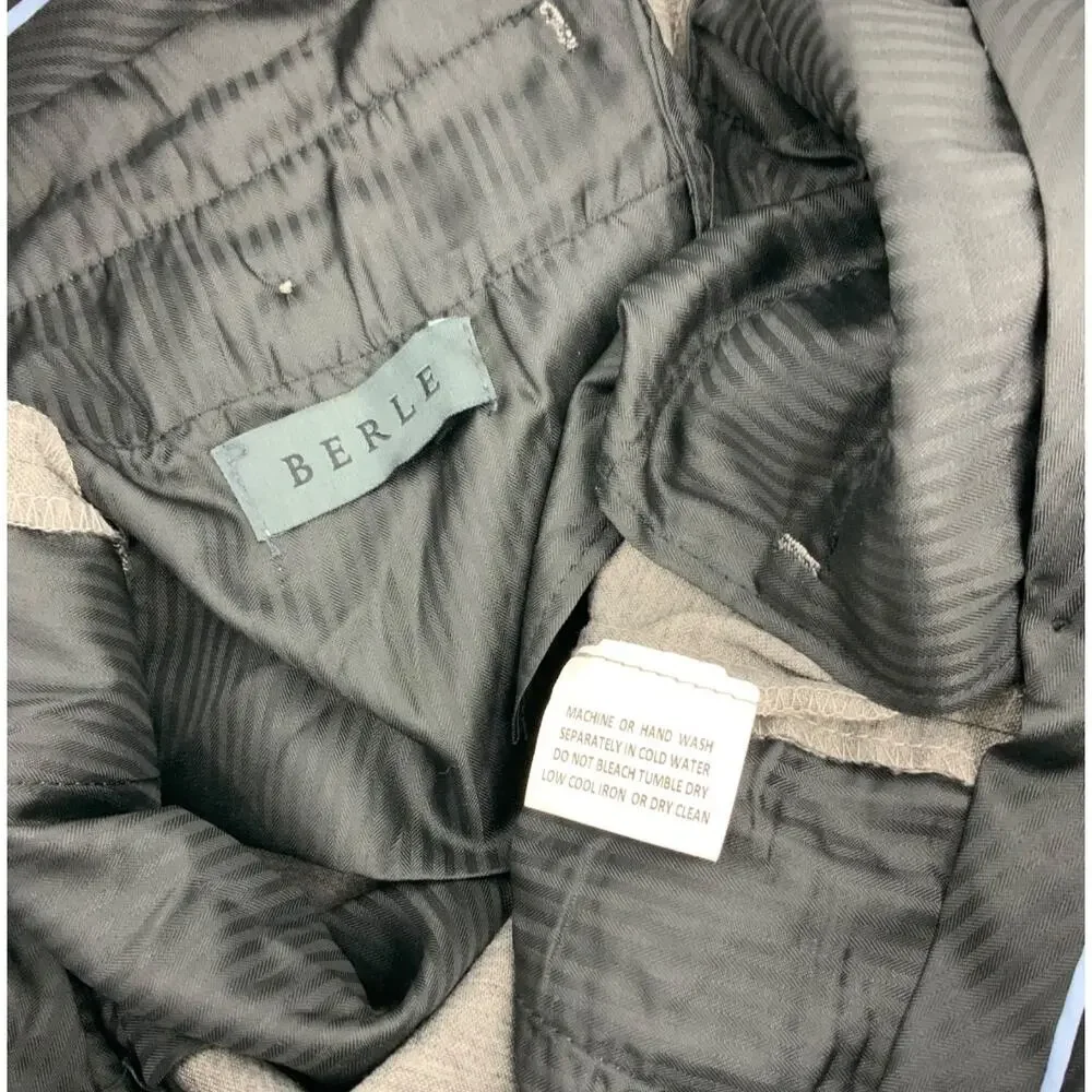 Berle gray flat